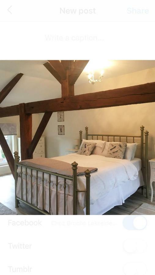 Chez Broche Bed & Breakfast Mazerolles  Dış mekan fotoğraf